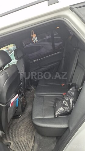 BMW X5 2010, 76,000 km - 4.4 l - Bakı