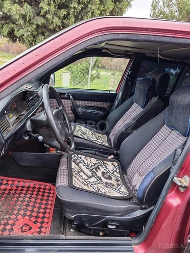 Mercedes 190 1991, 250,000 km - 2.0 l - Bakı