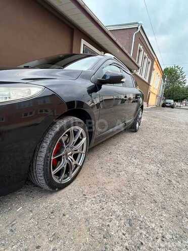 Renault Megane 2012, 284,000 km - 1.5 l - Quba