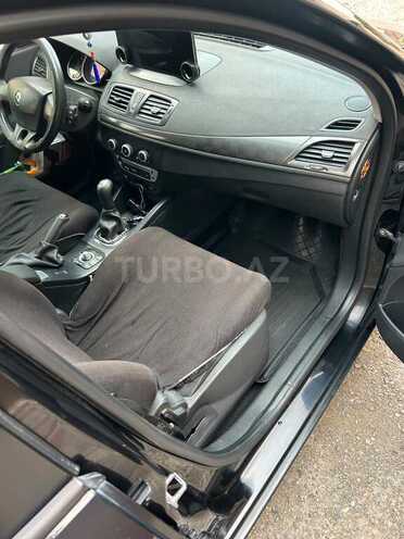 Renault Megane 2012, 284,000 km - 1.5 l - Quba