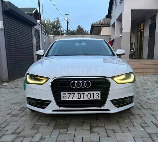 Audi A4 2013, 220,000 km - 1.8 л - Bakı