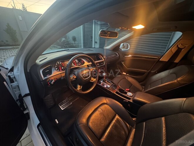 Audi A4 2013, 220,000 km - 1.8 л - Bakı