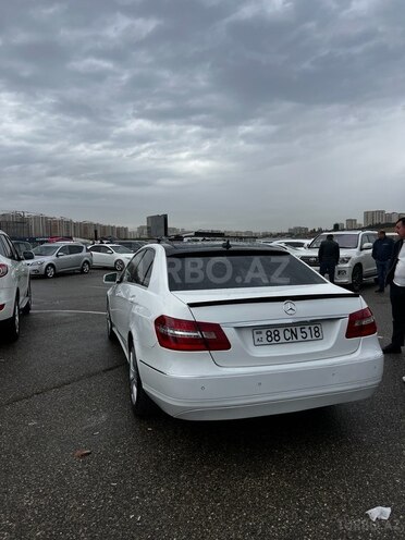 Mercedes E 220 2011, 341,000 km - 2.1 l - Bakı