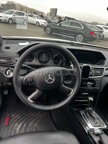 Mercedes E 220 2011, 341,000 km - 2.1 l - Bakı