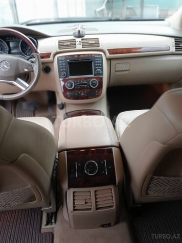 Mercedes  2010, 255,555 km - 3.0 l - Bakı