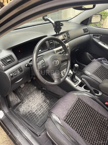 Toyota Corolla 2005, 210,000 km - 1.4 l - Bakı
