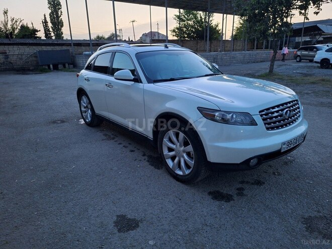Infiniti FX45 2005, 198,000 km - 4.5 l - Göyçay