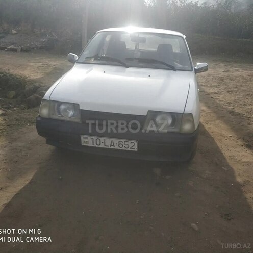 IJ 2126 Oda 2002, 563,720 km - 1.6 l - Astara