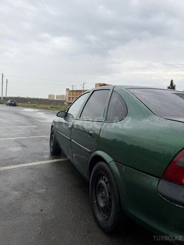 Opel Vectra 1996, 452,784 km - 2.0 л - Bakı