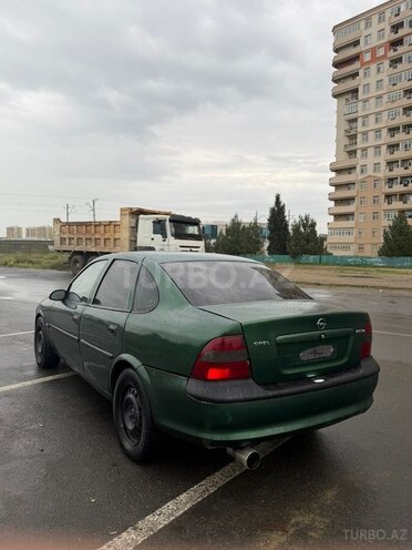Opel Vectra 1996, 452,784 km - 2.0 л - Bakı