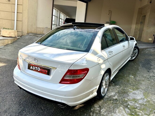 Mercedes C 280 2009, 278,000 km - 3.0 l - Balakən