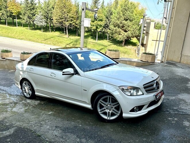 Mercedes C 280 2009, 278,000 km - 3.0 l - Balakən