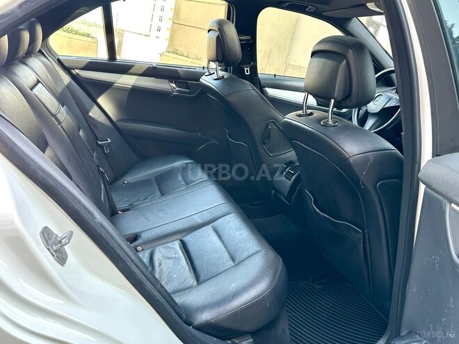 Mercedes C 280 2009, 278,000 km - 3.0 l - Balakən