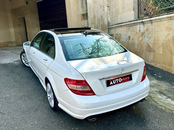 Mercedes C 280 2009, 278,000 km - 3.0 l - Balakən
