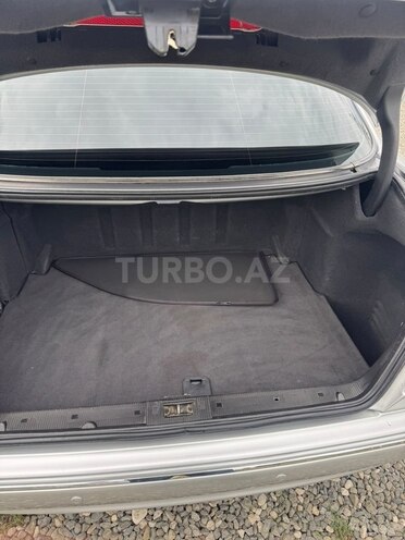 Mercedes E 280 2001, 296,000 km - 2.8 l - Quba