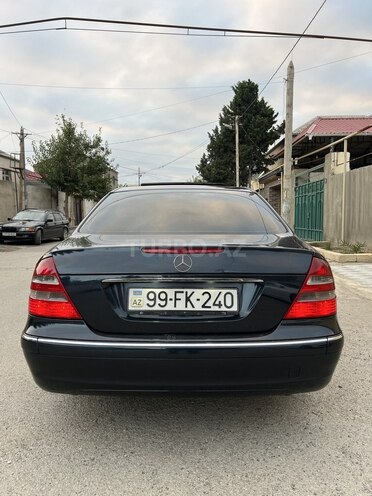 Mercedes E 240 2003, 305,500 km - 2.6 l - Bakı