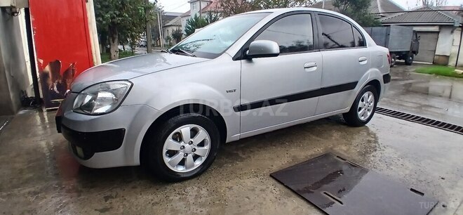 Kia Rio 2008, 191,867 km - 1.5 l - Salyan