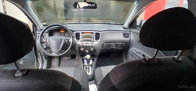 Kia Rio 2008, 191,867 km - 1.5 l - Salyan