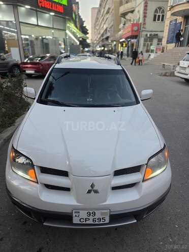 Mitsubishi Outlander 2002, 290,000 km - 2.4 л - Bakı