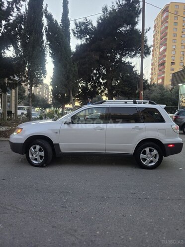 Mitsubishi Outlander 2002, 290,000 km - 2.4 л - Bakı