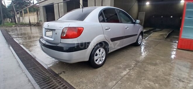 Kia Rio 2008, 191,867 km - 1.5 l - Salyan