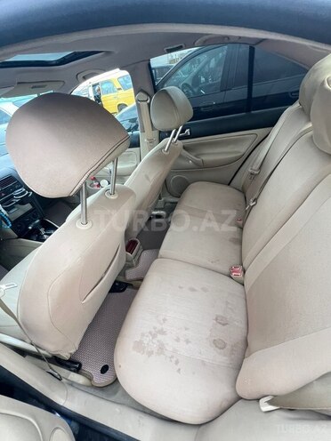 Volkswagen Jetta 2002, 200,919 km - 2.0 l - Bakı