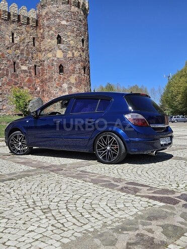 Opel Astra 2005, 321,000 km - 1.4 l - Tovuz