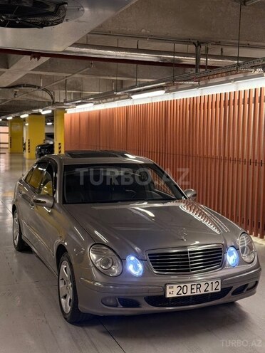 Mercedes E 320 2003, 282,000 km - 3.2 л - Gəncə
