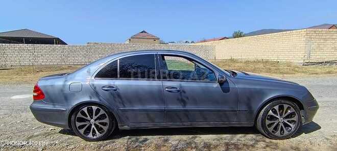 Mercedes E 220 2003, 245,000 km - 2.2 l - Şəki