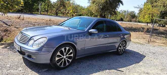 Mercedes E 220 2003, 245,000 km - 2.2 l - Şəki