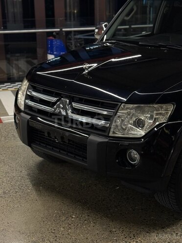 Mitsubishi Pajero 2007, 278,000 km - 3.0 l - Bakı