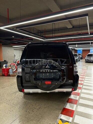 Mitsubishi Pajero 2007, 278,000 km - 3.0 l - Bakı