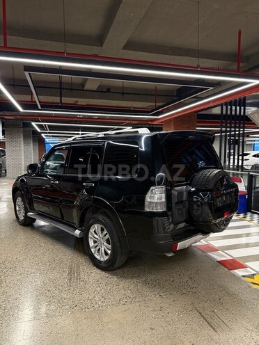 Mitsubishi Pajero 2007, 278,000 km - 3.0 l - Bakı