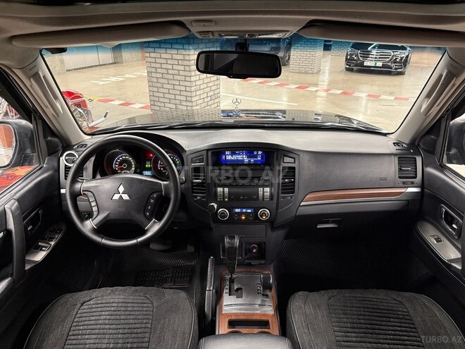 Mitsubishi Pajero 2007, 278,000 km - 3.0 l - Bakı