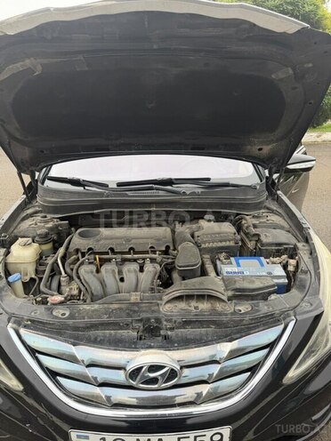 Hyundai Sonata 2011, 218,361 km - 2.0 л - Qazax