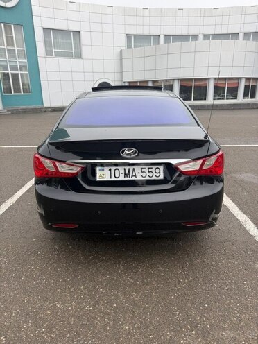 Hyundai Sonata 2011, 218,361 km - 2.0 л - Qazax