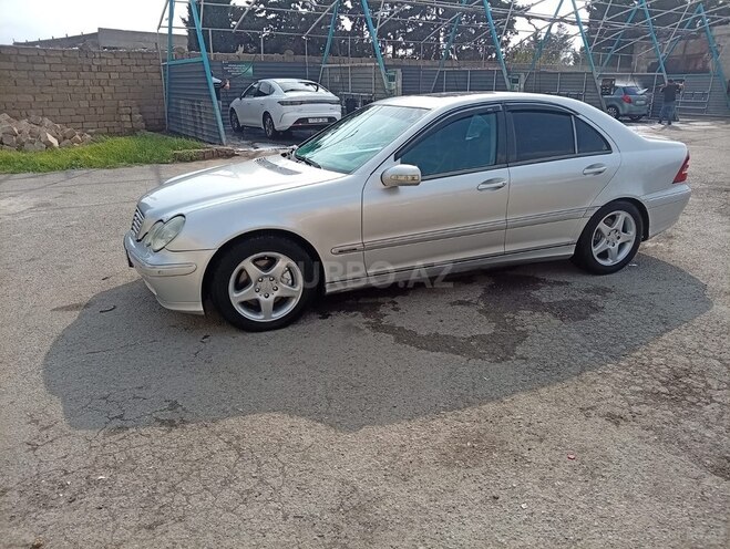 Mercedes C 240 2000, 280,000 km - 2.6 л - Bakı