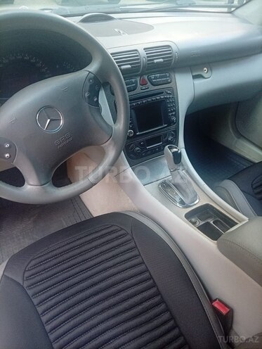 Mercedes C 240 2000, 280,000 km - 2.6 л - Bakı