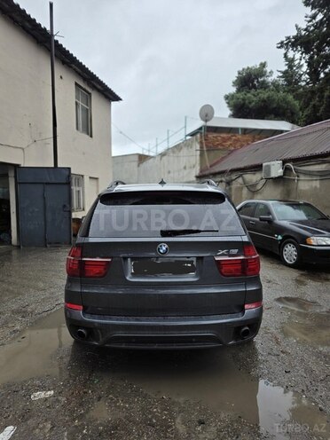 BMW X5 2011, 345,000 km - 3.0 л - Bakı