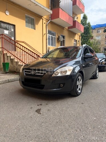 Kia  2008, 326,453 km - 1.6 l - Xaçmaz