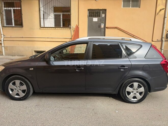 Kia  2008, 326,453 km - 1.6 l - Xaçmaz
