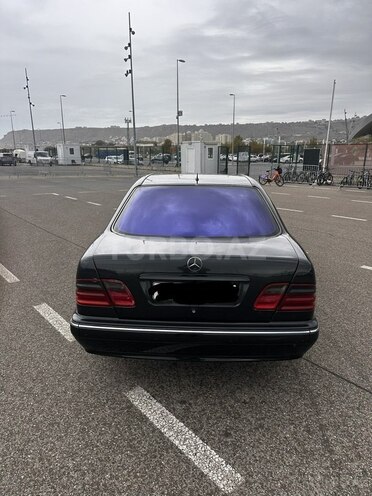 Mercedes E 320 2000, 350,000 km - 3.2 l - Bakı