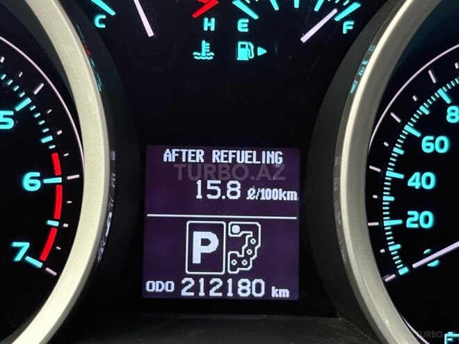 Toyota Land Cruiser 2012, 212,180 km - 4.0 l - Bakı