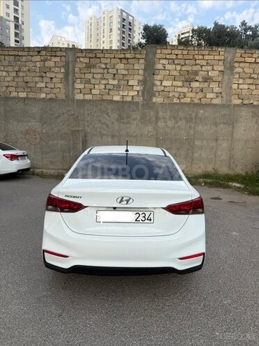 Hyundai Accent 2019, 93,600 km - 1.4 l - Bakı