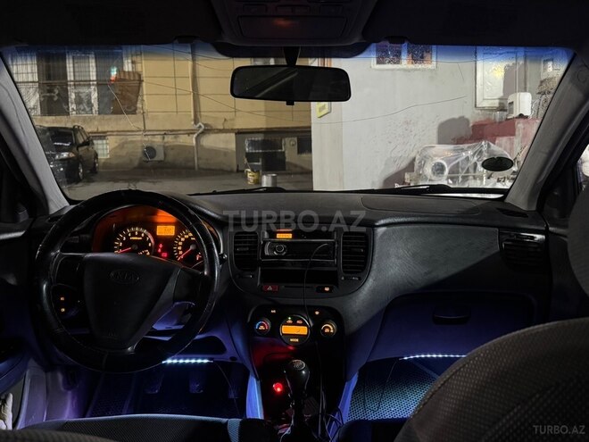 Kia Rio 2006, 398,000 km - 1.4 l - Bakı