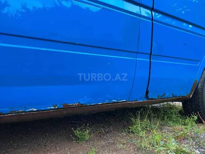 Mercedes Sprinter 315 1998, 1,781,150 km - 2.9 l - Astara