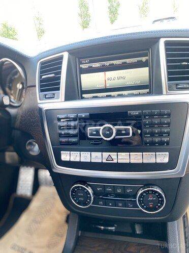 Mercedes GL 500 4MATIC 2013, 193,000 km - 4.7 l - Bakı
