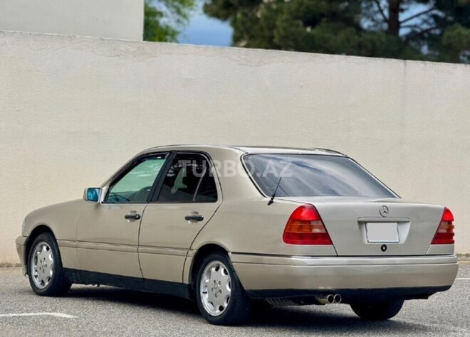 Mercedes C 280 1995, 200,000 km - 2.8 l - Bakı