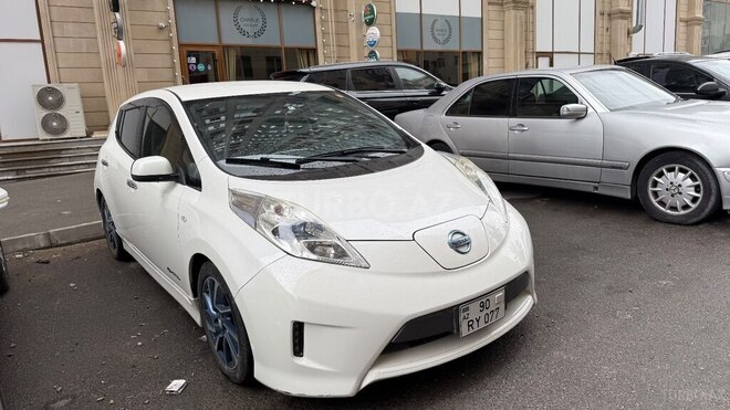 Nissan Leaf 2014, 115,000 km - 0.0 л - Bakı