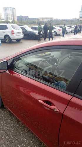 Hyundai Elantra 2015, 231,746 km - 1.8 л - Bakı